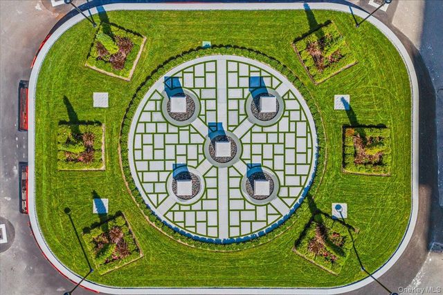 17-85 215th Street 8G, Bayside, NY 11360