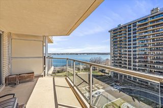 17-85 215th Street 8G, Bayside, NY 11360