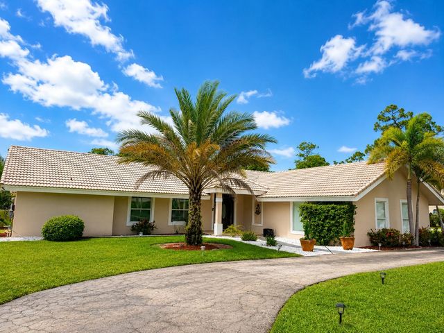167 Forester Court, Wellington, FL 33414