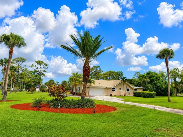 167 Forester Court, Wellington, FL 33414