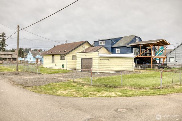 1319 W 2nd, Aberdeen, WA 98520