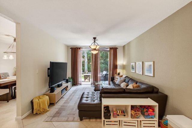 4353 Colony View Drive, Lake Worth, FL 33463