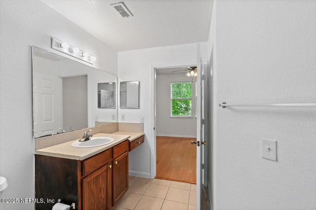 8550 TOUCHTON Road, 922, Jacksonville, FL 32216