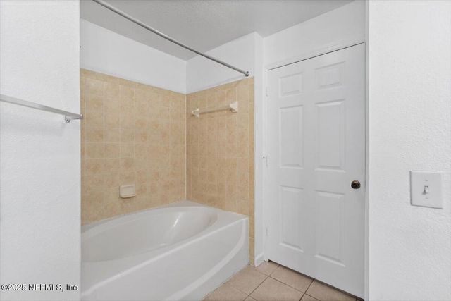 8550 TOUCHTON Road, 922, Jacksonville, FL 32216
