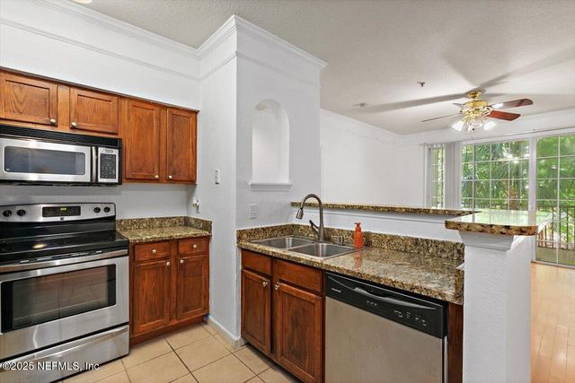 8550 TOUCHTON Road, 922, Jacksonville, FL 32216