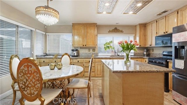 3140 S North Shore, Ontario, CA 91761