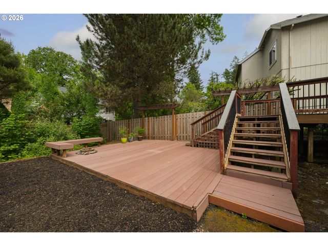 11251 Sw CAPITOL Hwy, Portland, OR 97219