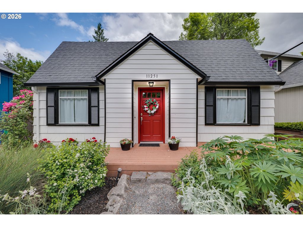 11251 Sw CAPITOL Hwy, Portland, OR 97219