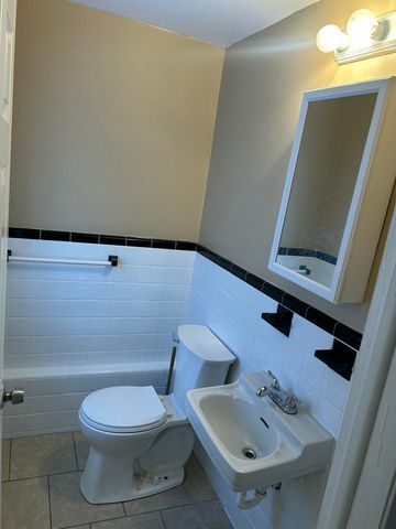 16087 Collingham Drive, Detroit, MI 48205