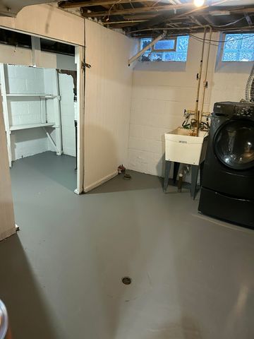 16087 Collingham Drive, Detroit, MI 48205