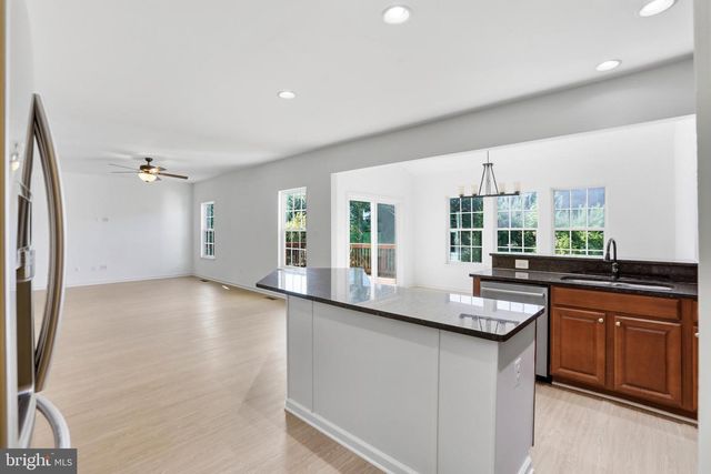 188 VICTORIA LN, Charles Town, WV 25414