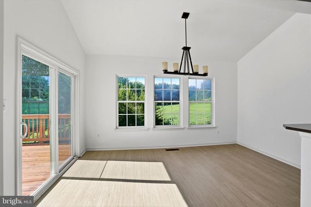 188 VICTORIA LN, Charles Town, WV 25414