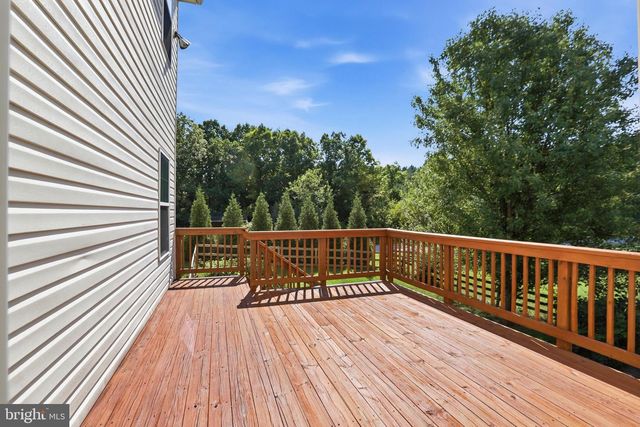 188 VICTORIA LN, Charles Town, WV 25414