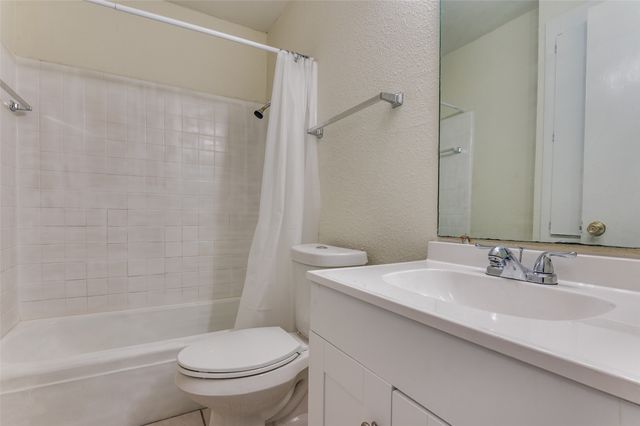 3474 Pacesetter Drive, Dallas, TX 75241