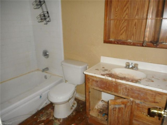 5511 Windemere Circle, Trinity, NC 27370