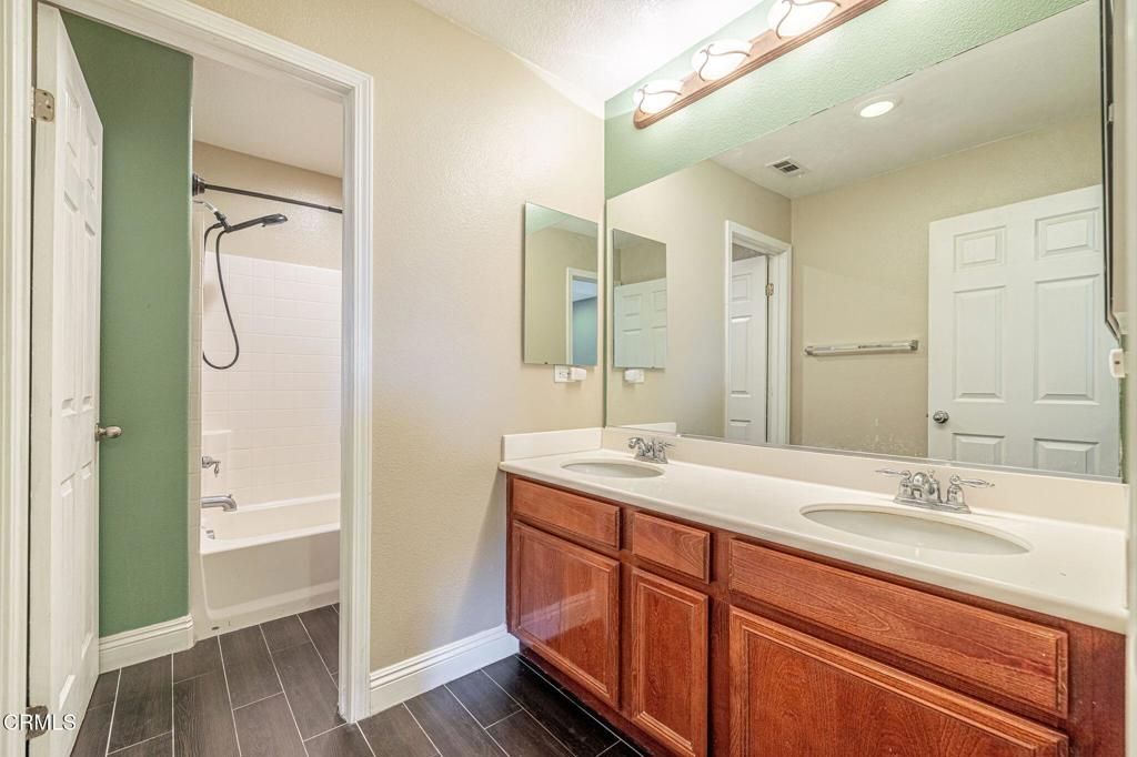 Image 27 of property listing at 43651 Tahoe Way, Lancaster, CA 93536