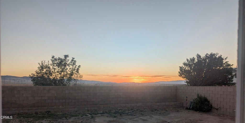 Image 48 of property listing at 43651 Tahoe Way, Lancaster, CA 93536