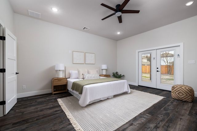 621 Oaklawn Drive, River Oaks, TX 76114