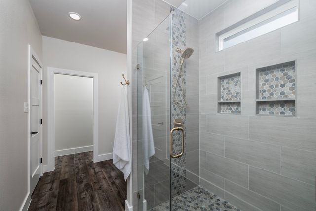 621 Oaklawn Drive, River Oaks, TX 76114