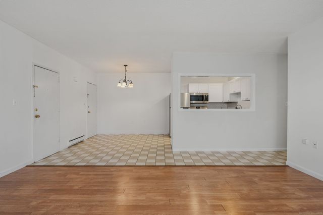 111 Niles Hill Road B, New London, CT 06320