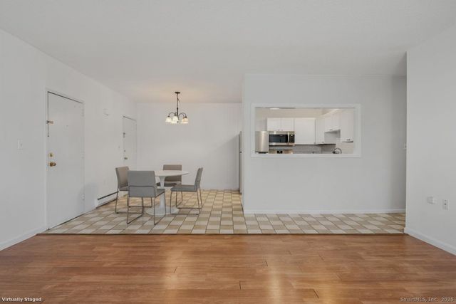 111 Niles Hill Road B, New London, CT 06320