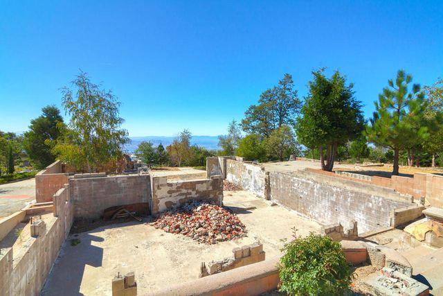 26262 Highway 18, Rimforest, CA 92378