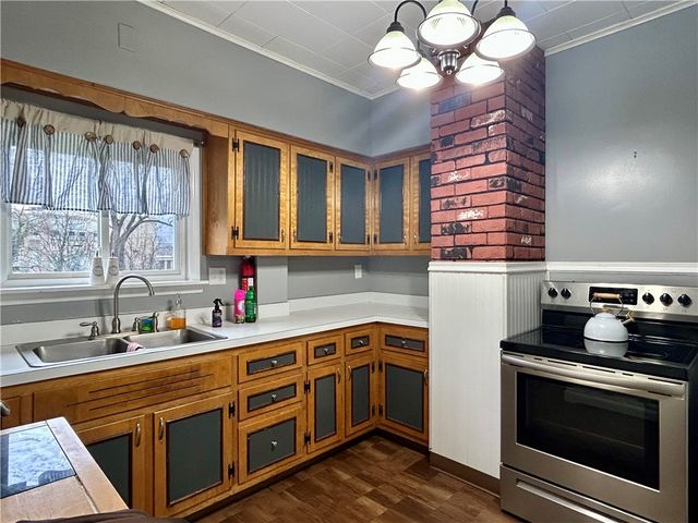 331 4th St, Freeport Boro, PA 16229