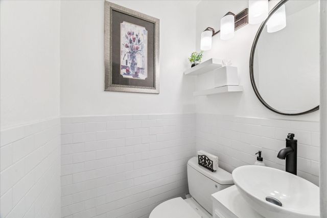 3226 Milburn Street, Houston, TX 77021