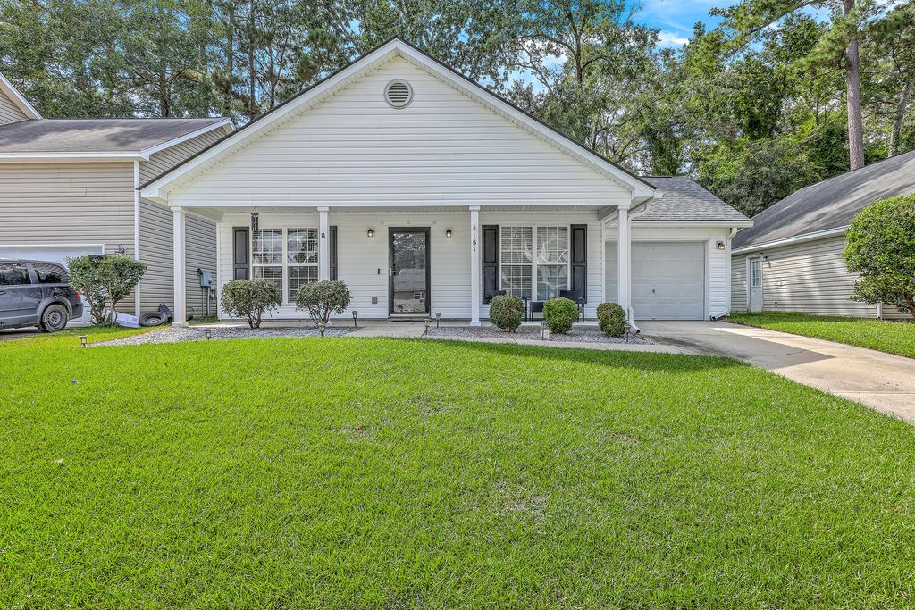 151 Trickle Drive, Summerville, SC 29483