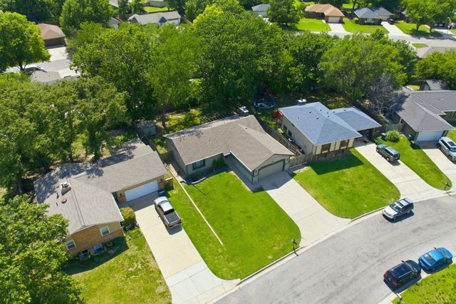 1007 S Cooper, Wichita, KS 67207