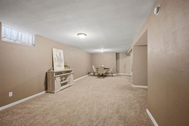 1007 S Cooper, Wichita, KS 67207