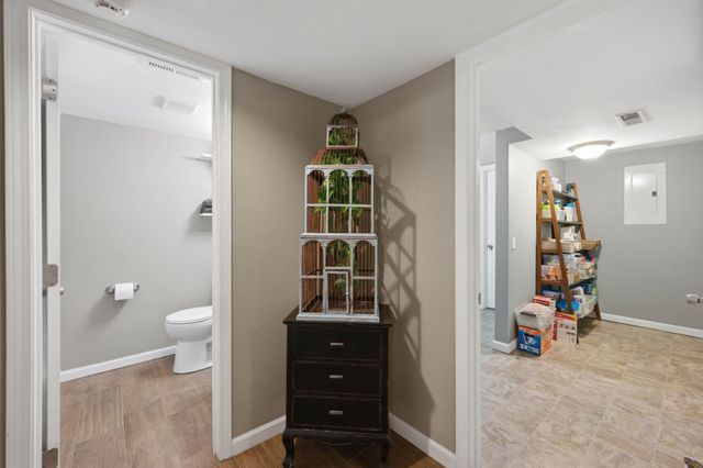 1007 S Cooper, Wichita, KS 67207