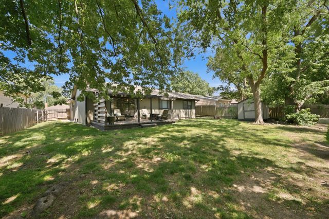 1007 S Cooper, Wichita, KS 67207