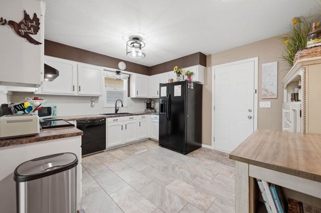 1007 S Cooper, Wichita, KS 67207