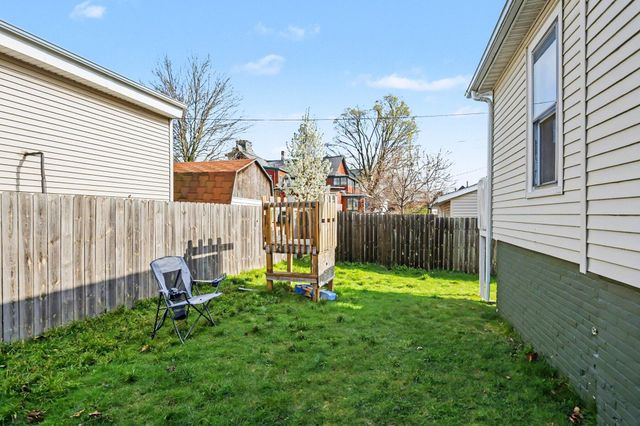 711 Jones Street, St. Joseph City, MI 49085