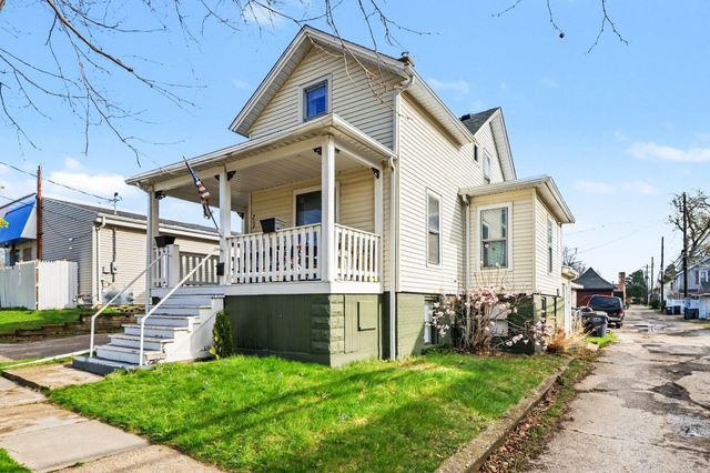 711 Jones Street, St. Joseph City, MI 49085