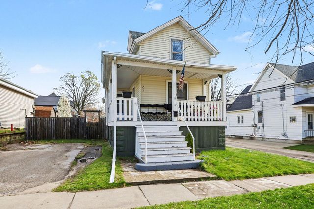 711 Jones Street, St. Joseph City, MI 49085