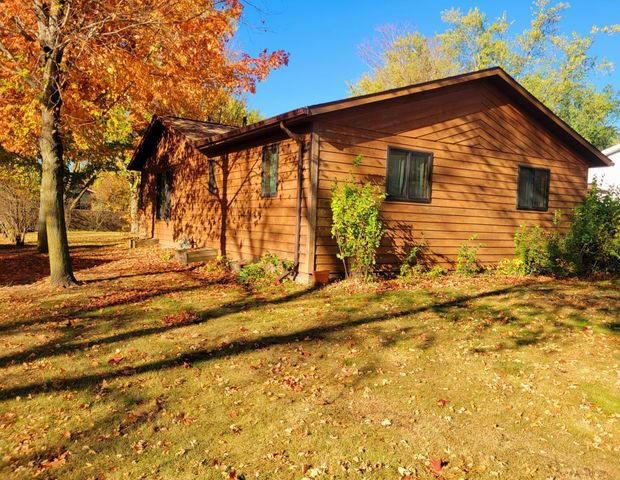 320 Oak Drive, Foley, MN 56329
