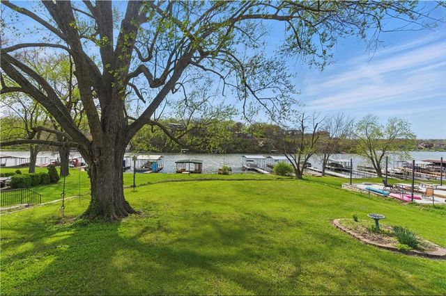 13 P Lake Shore Drive, Lake Lotawana, MO 64086
