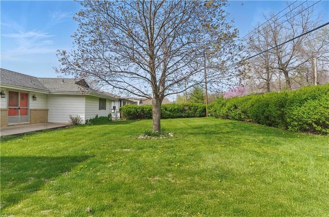 13 P Lake Shore Drive, Lake Lotawana, MO 64086