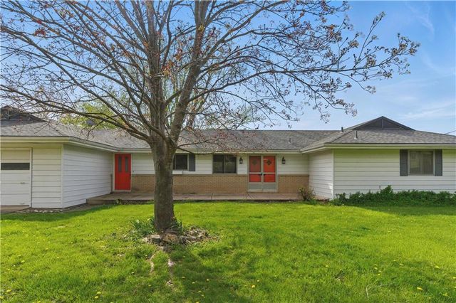 13 P Lake Shore Drive, Lake Lotawana, MO 64086