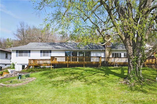 13 P Lake Shore Drive, Lake Lotawana, MO 64086