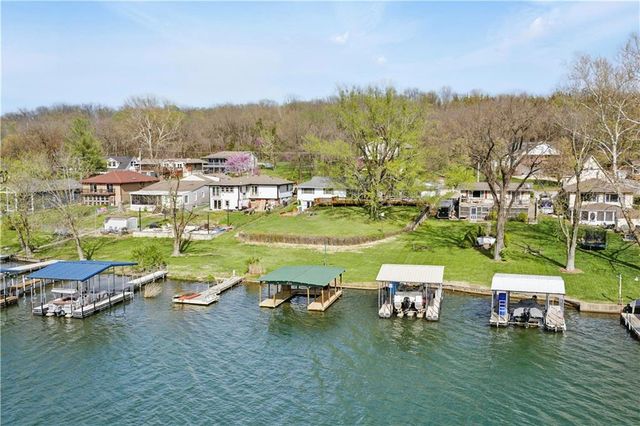 13 P Lake Shore Drive, Lake Lotawana, MO 64086