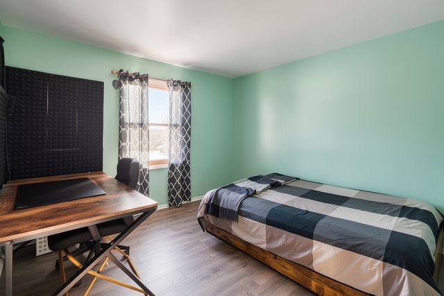 1328 Hill Road, Geneva, IL 60134