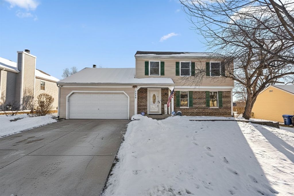 1328 Hill Road, Geneva, IL 60134