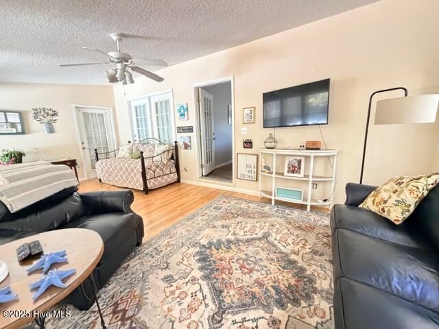 982 Myrtle Court SW, Calabash, NC 28467