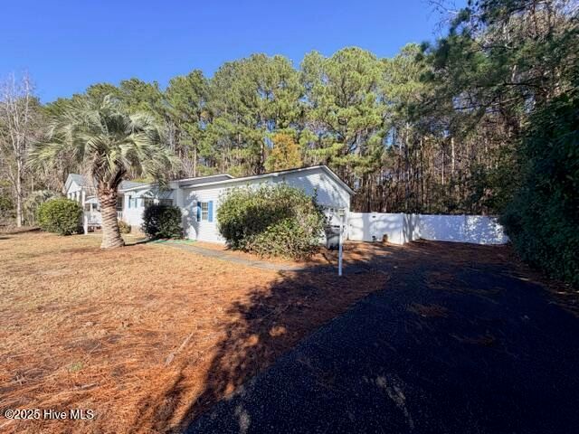 982 Myrtle Court SW, Calabash, NC 28467