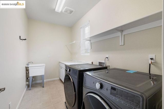 524 Bougainvilla Ct, Brentwood, CA 94513