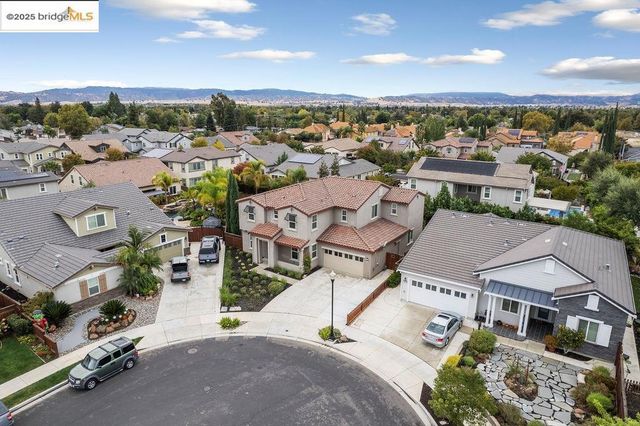 524 Bougainvilla Ct, Brentwood, CA 94513