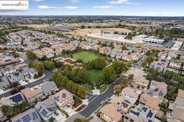 524 Bougainvilla Ct, Brentwood, CA 94513